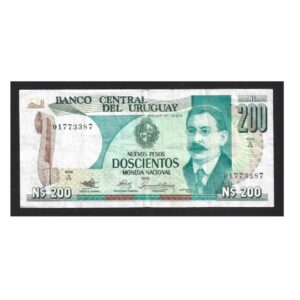 CÉDULA DO URUGUAI 200 NUEVOS PESOS MBC